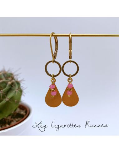 BO laiton goute plate et perles rose