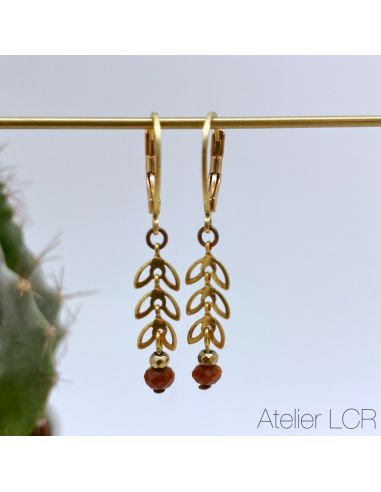Boucles épis laiton évidé, perle brune