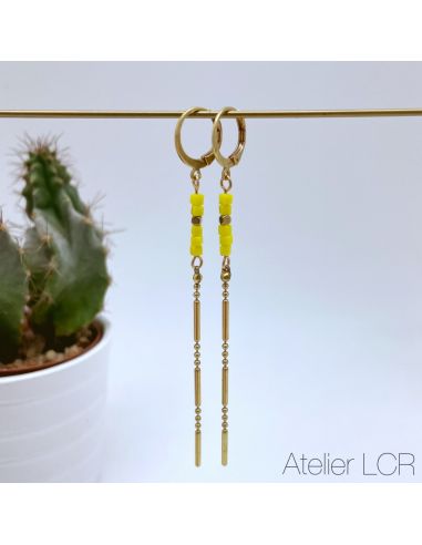 Boucles fine chaîne laiton, perles jaunes