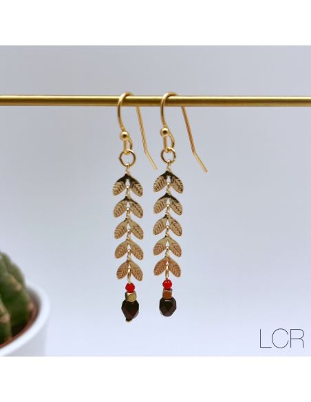 Boucles d'oreille longs épis dorés perle Bordeaux