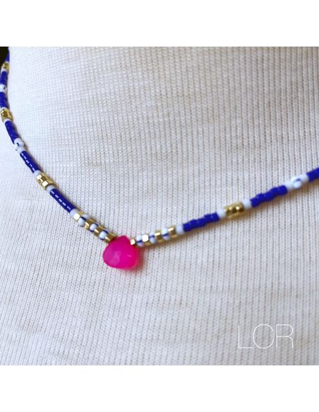 Ras du cou perles fines goutte Agate fuschia, petites pierres bleu roi sur corde