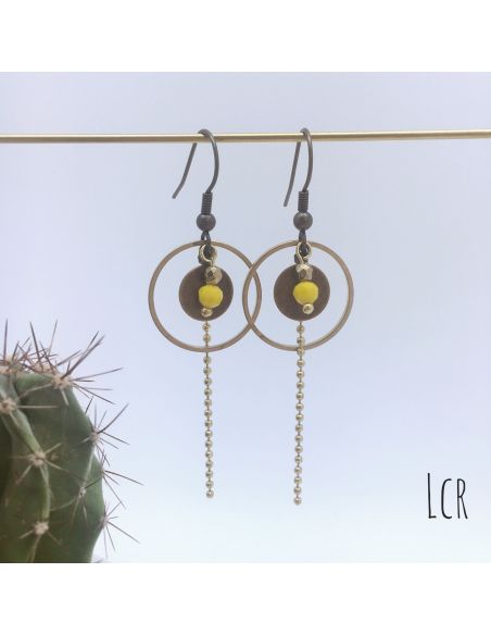 Boucles d'oreille anneau et rondelle laiton, perle de cristal jaune